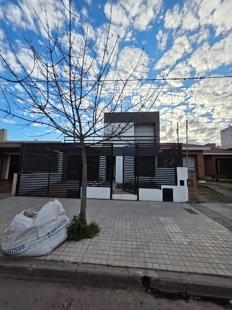 ALTO VERDE - RICARDO PEDRONI 2739 - DÚPLEX EN VENTA