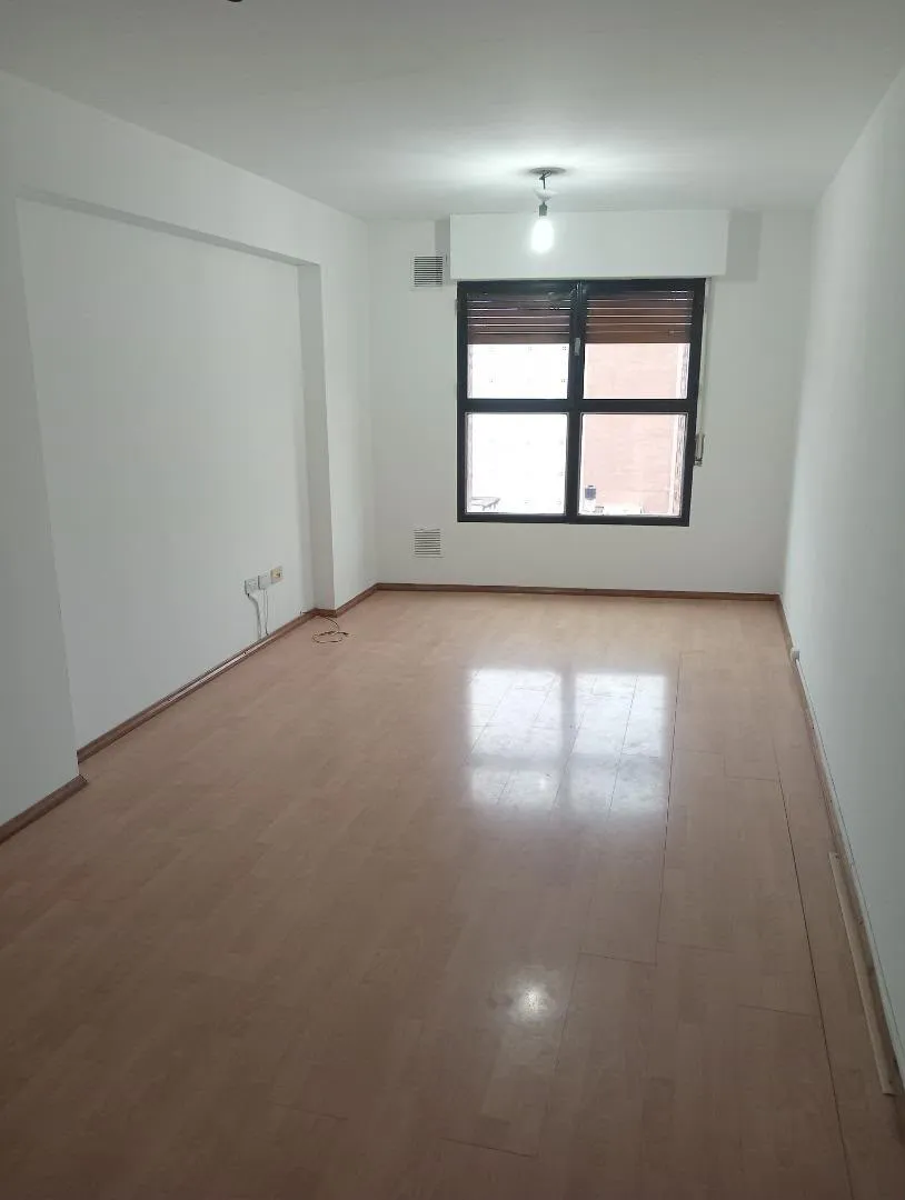 Alquilo Departamento de 50 m² con 1 Dormitorio en Alquiler Centro.