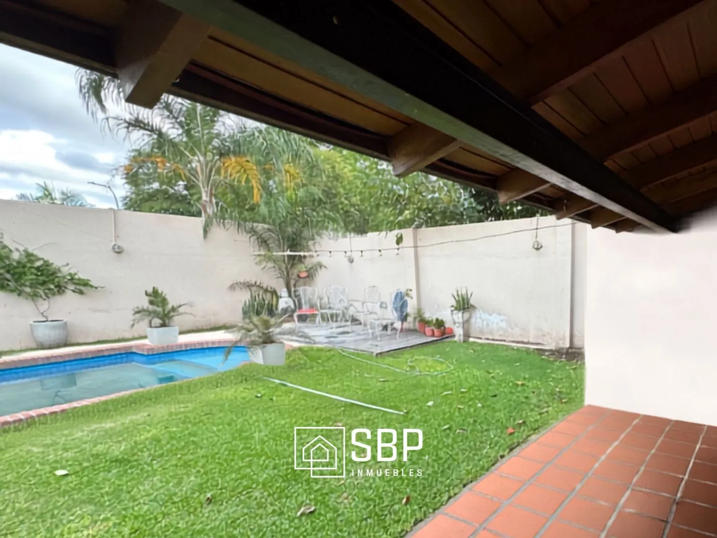 Vendo Casa en URCA | 3 Dorm | Escritorio | Pileta
