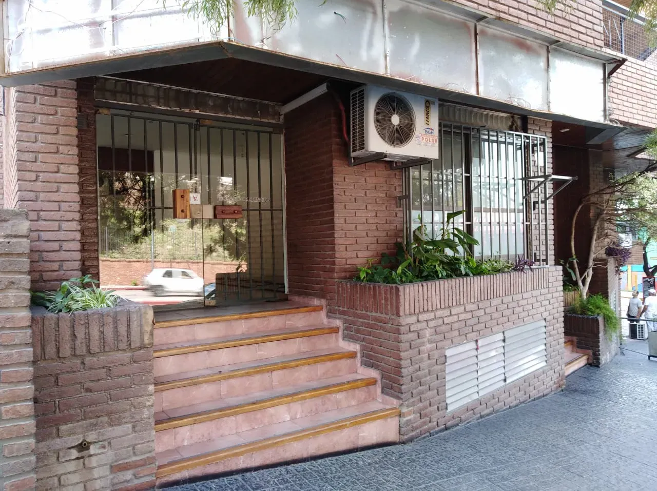 Dueño vende Local Comercial en Nueva Córdoba - Ideal inversor