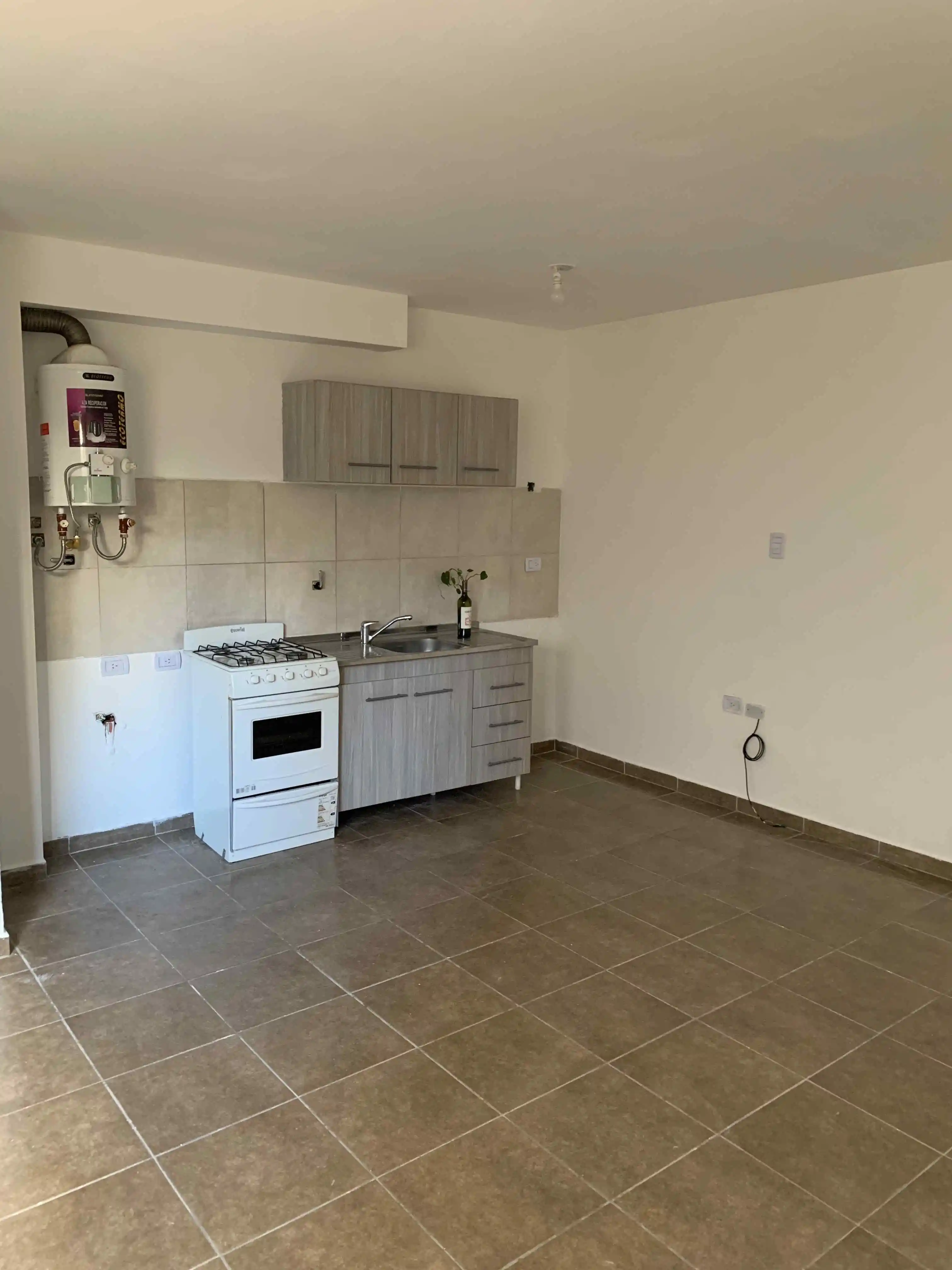 Oportunidad Alquiler - Planta Baja en San Vicente!