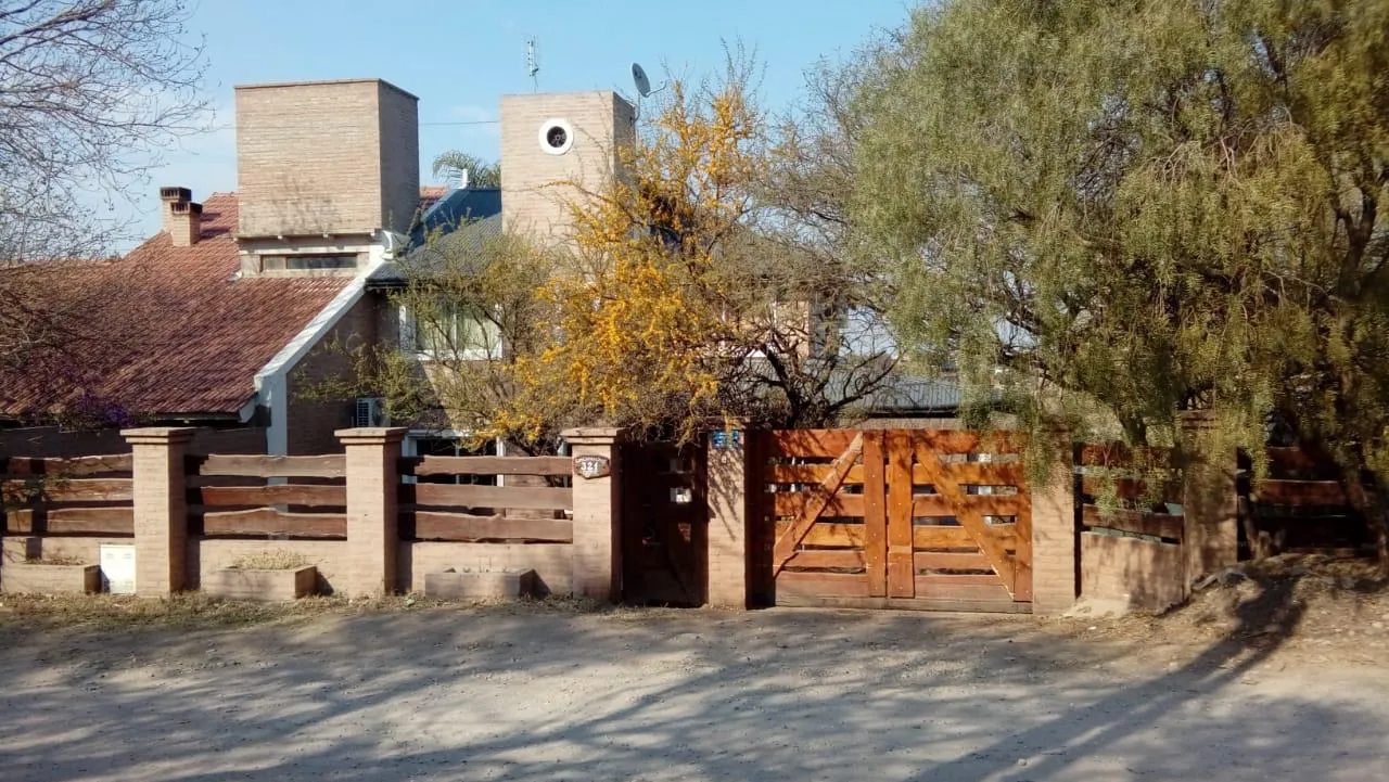 Alquiler Casa de 3 dormitorios  Mendiolaza (Valle del Sol).