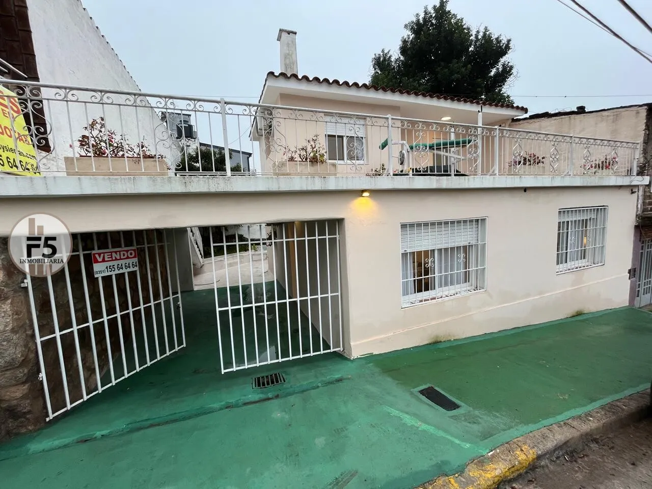 Venta de Casa amoblada en el centro de Rio Ceballos