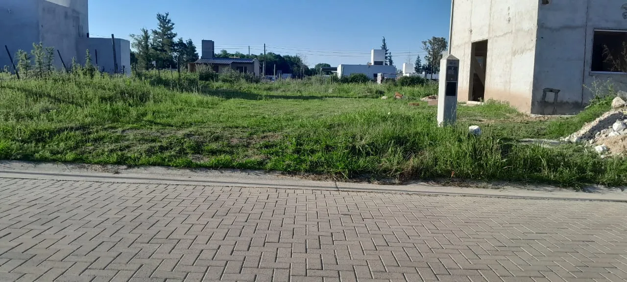 Venta hermoso lote Portal del Tala !!