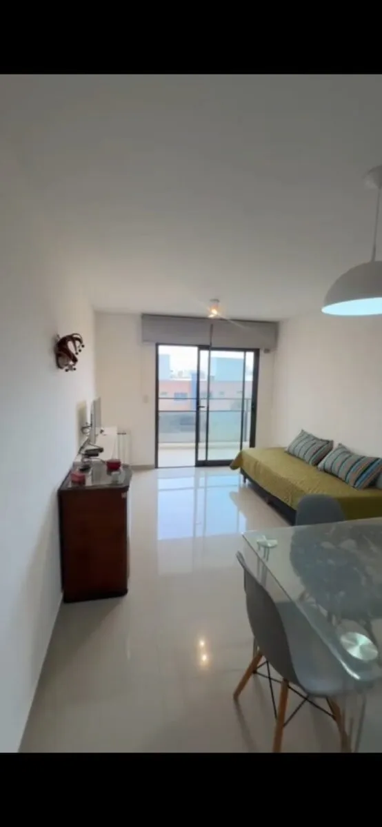 OPORTUNIDAD VENTA DEPTO  1 DORM. MANANTIALES 1
