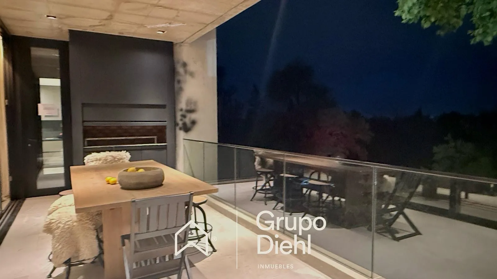Departamentos de categoría EN VENTA en Villa Warcalde, Zona Norte