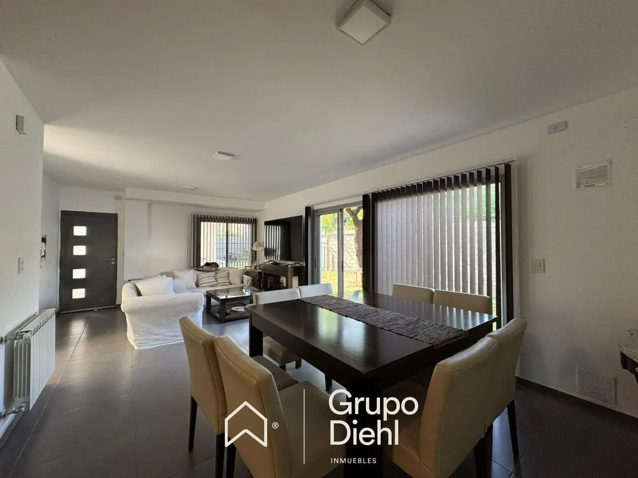 Dúplex luminoso de 167 m² cubiertos EN VENTA, en Housing La Cuesta Plaza, Zona Norte