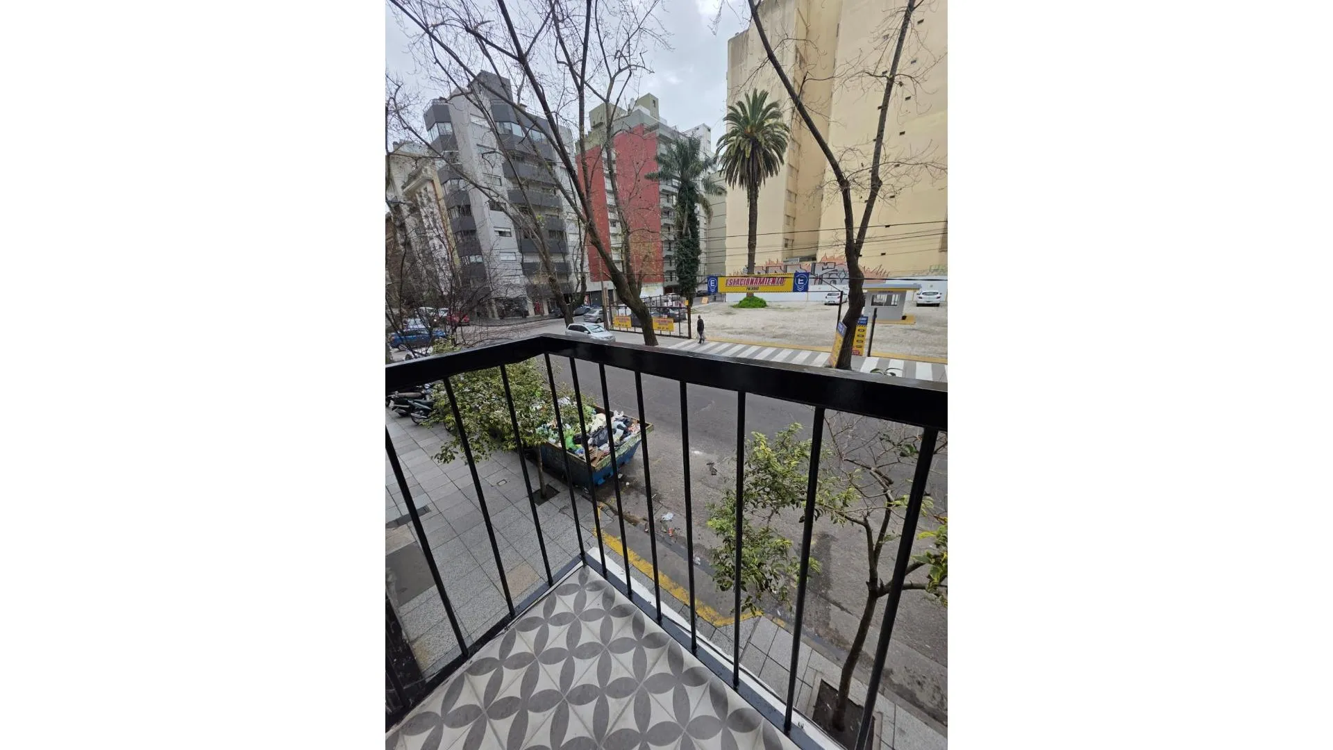 depto 1 ambiente c/ balcon saliente en venta