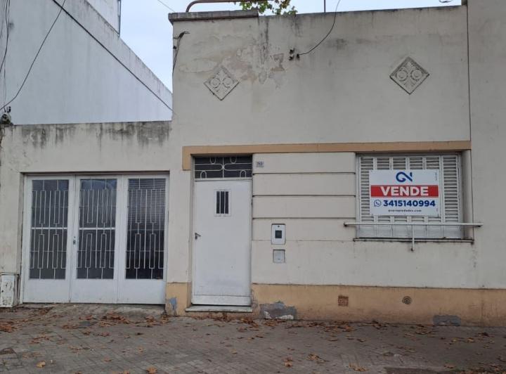 Casa · 165m² · 6 Ambientes · 1 Cochera
