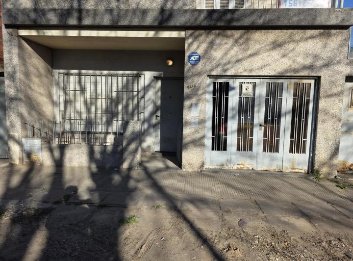 Casa · 110m² · 3 Ambientes · 1 Cochera