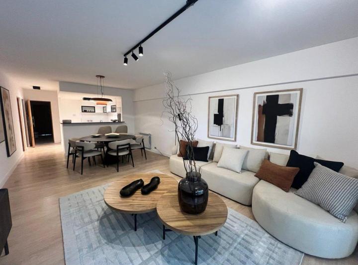 Departamento · 101m² · 5 Ambientes · 1 Cochera
