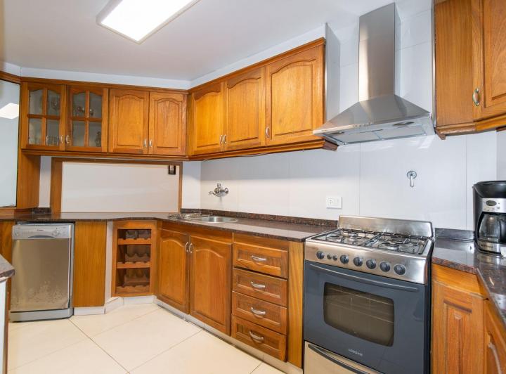 Departamento · 150m² · 5 Ambientes · 1 Cochera
