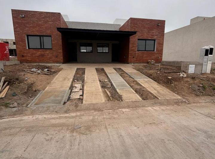 Departamento · 75m² · 5 Ambientes · 1 Cochera