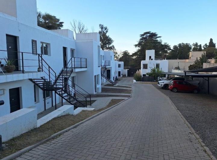 Departamento · 48m² · 3 Ambientes · 1 Cochera