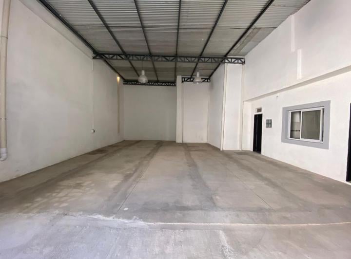 Casa · 341m² · 5 Ambientes · 1 Cochera