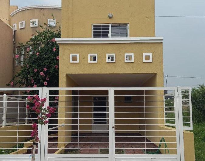 Casa · 150m² · 1 Ambiente · 1 Cochera