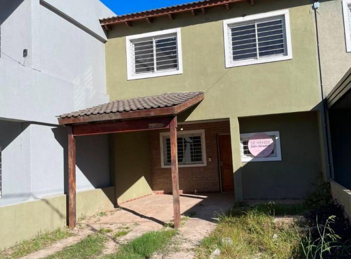 Casa · 150m² · 4 Ambientes · 1 Cochera