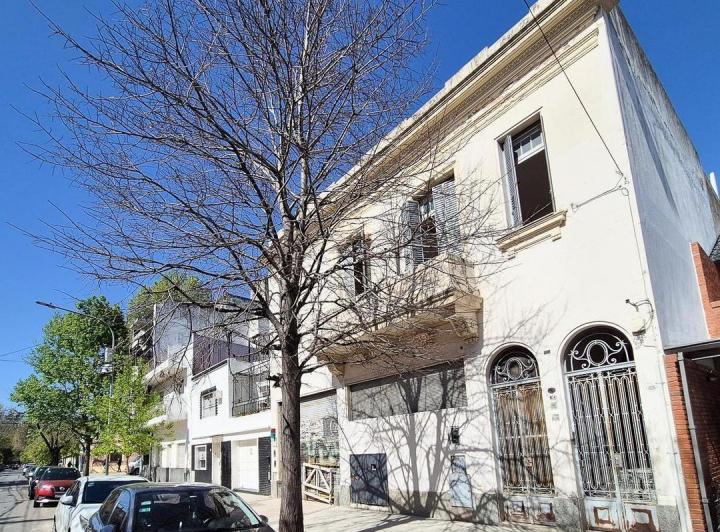 Terreno · 405m² · 1 Ambiente · 1 Cochera