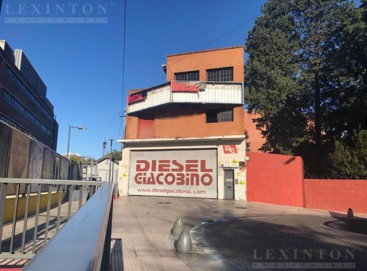 Terreno · 182m²