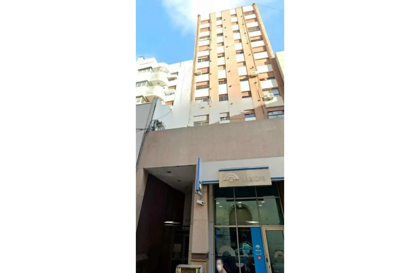 Centro Alvear 53 Dpto Amplio y Luminoso 1 Dormitorio Cocina Separada c/Lavadero