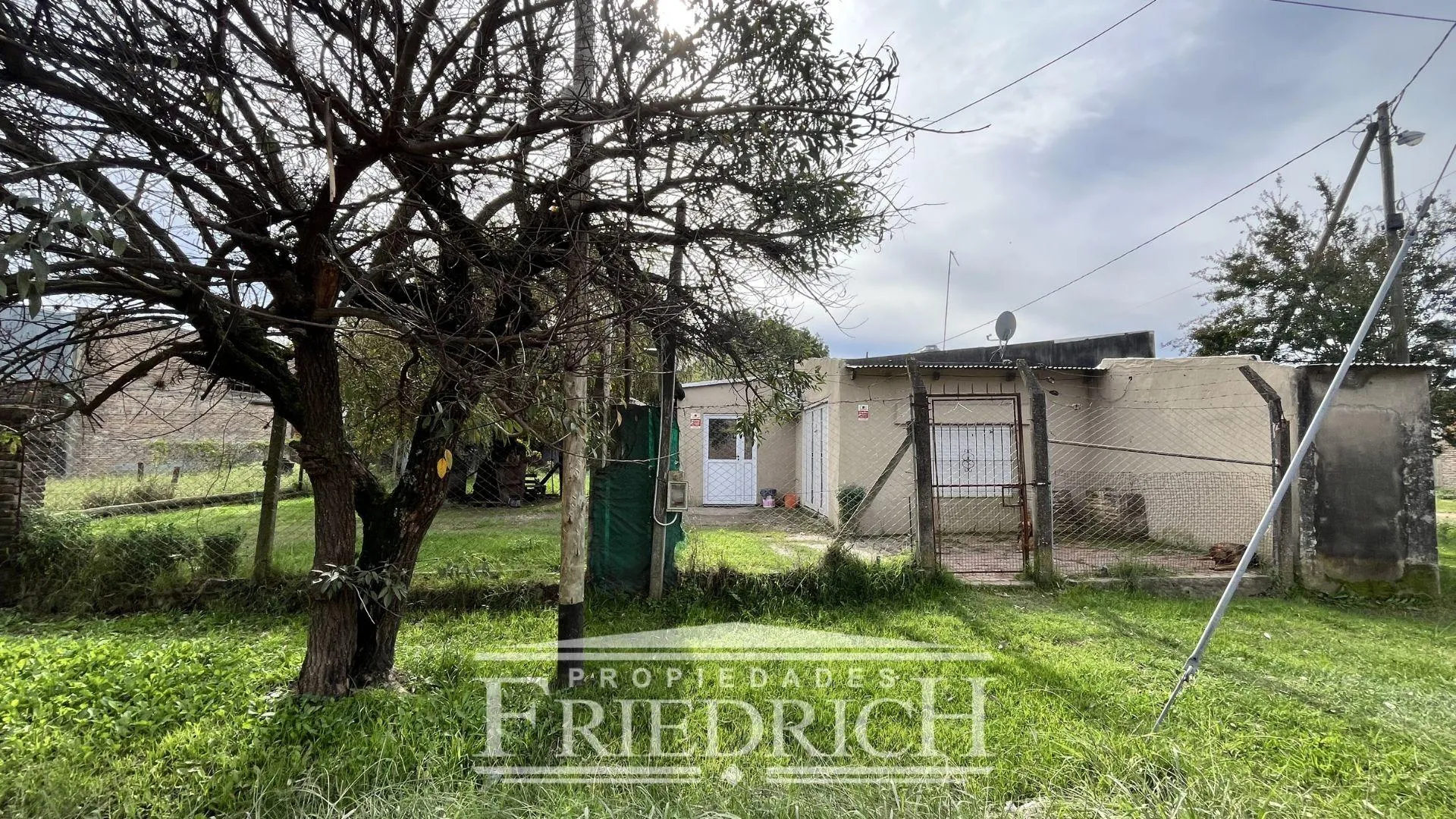 CASA EN VENTA EN GENERAL RODRIGUEZ APTA CREDITO