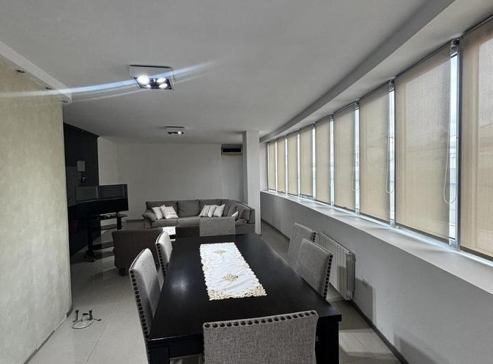 Departamento · 300m² · 10 Ambientes