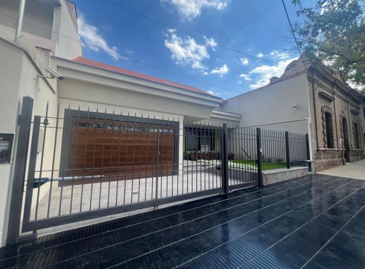 Departamento · 384m² · 5 Dormitorios · 2 Cocheras
