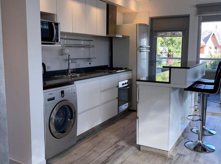 Departamento · 144m² · 5 Ambientes · 1 Cochera