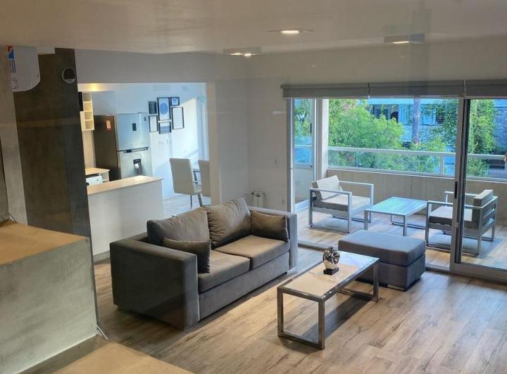 Departamento · 144m² · 5 Ambientes · 1 Cochera