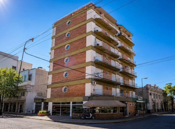 Departamento · 65m² · 4 Ambientes · 1 Cochera