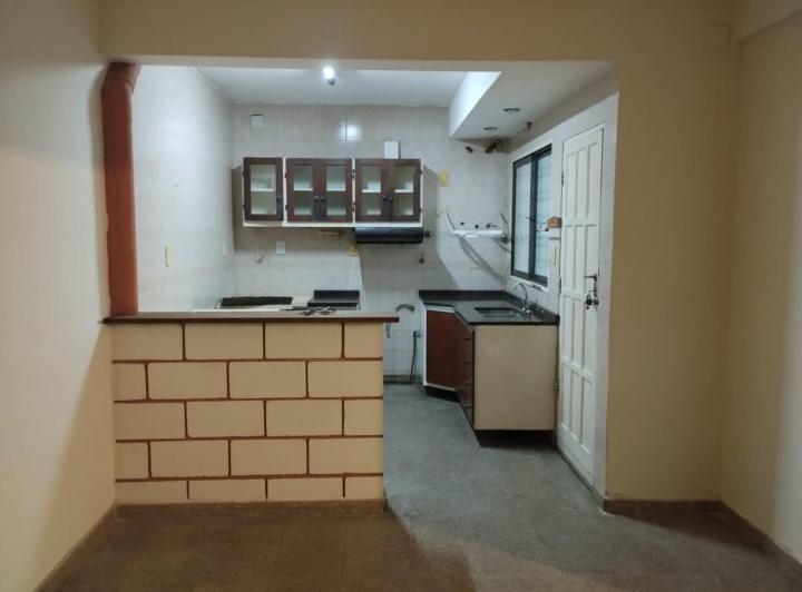 Departamento · 72m² · 4 Ambientes · 1 Cochera