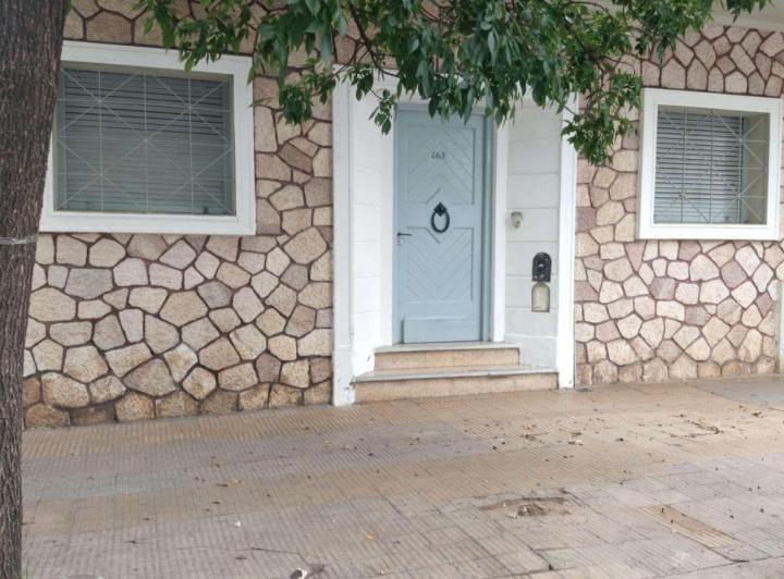 Casa · 130m² · 4 Ambientes