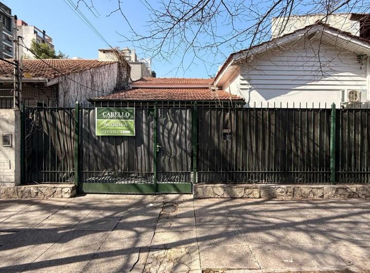 Casa · 130m² · 5 Ambientes · 1 Cochera