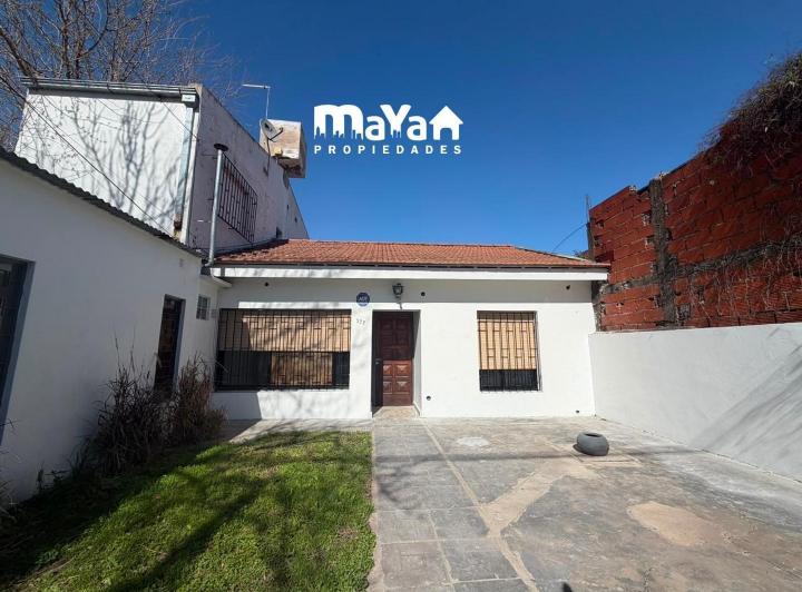 Casa · 100m² · 3 Ambientes · 1 Cochera