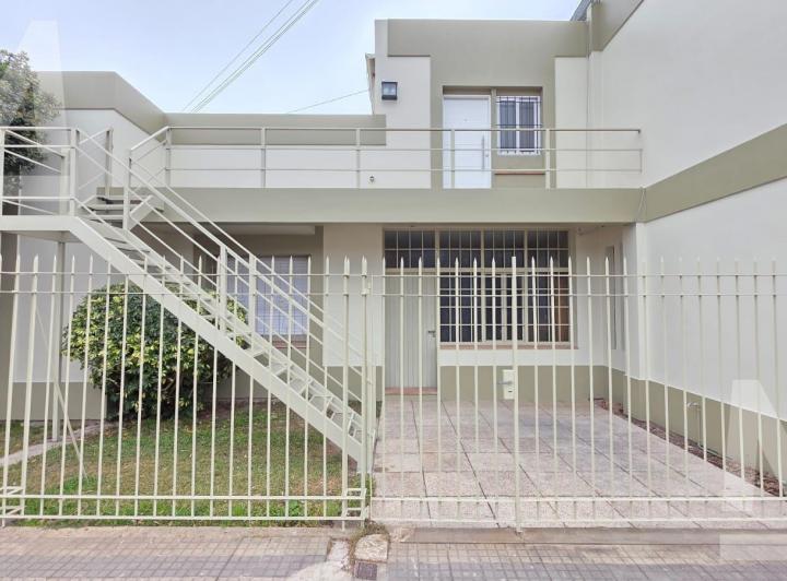 Casa · 80m² · 4 Ambientes · 1 Cochera
