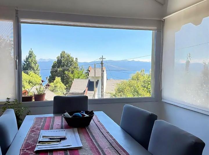 Casa · 715m² · 3 Ambientes · 1 Cochera