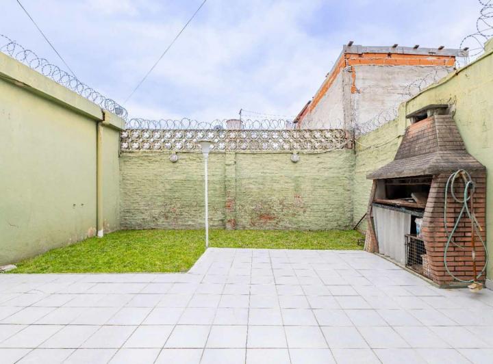 Casa · 110m² · 3 Ambientes · 1 Cochera