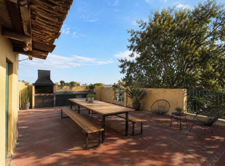 Casa · 221m² · 4 Ambientes · 1 Cochera