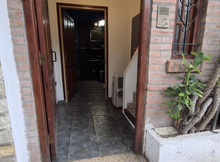 Casa · 205m² · 8 Ambientes
