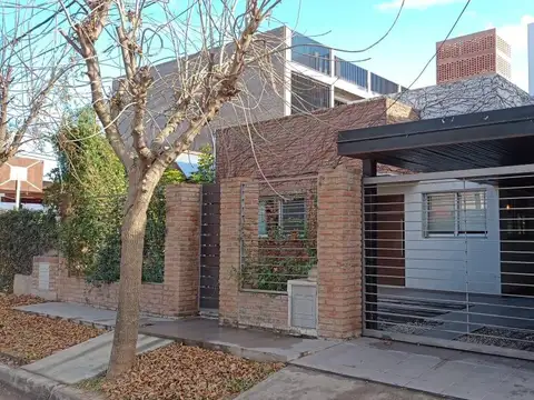 Casa en Venta en Capitan Bermudez, San Lorenzo