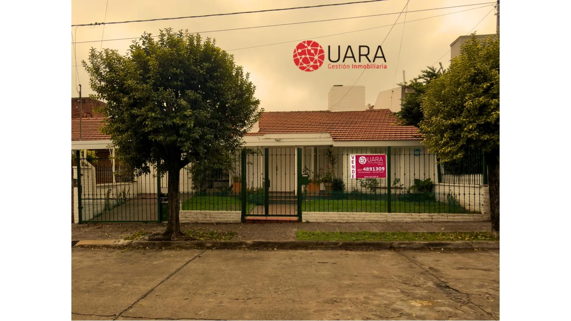 CASA EN VENTA Bº URCA CON POSESIÓN INMEDIATA