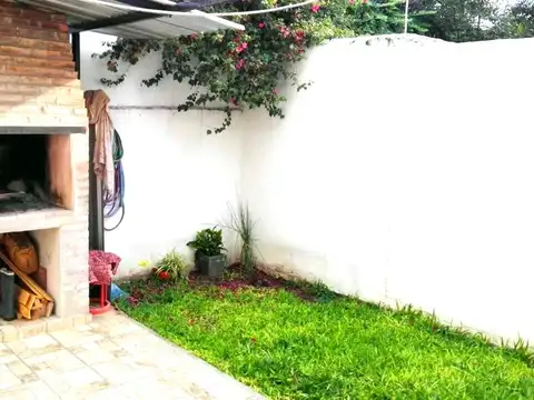 Casa en Venta en Republica De La Sexta, Rosario
