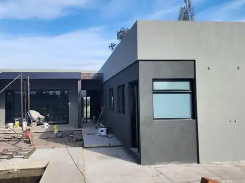 Casa en Venta en Ibarlucea, Rosario