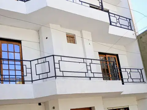 Casa en Venta en Luis Agote, Rosario