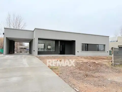 Casa en Venta en Plottier, Confluencia