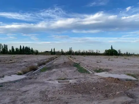 Terreno en Venta en Lunlunta, Maipú