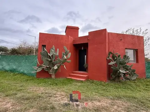 Casa en Alquiler en Villa Catalina, Rio Ceballos
