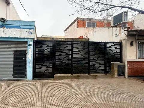 Casa en Venta en Mataderos, CABA