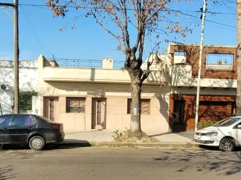 Terreno en Venta en Mataderos, CABA