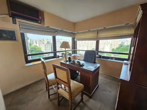 Oficina en Venta en Recoleta, CABA